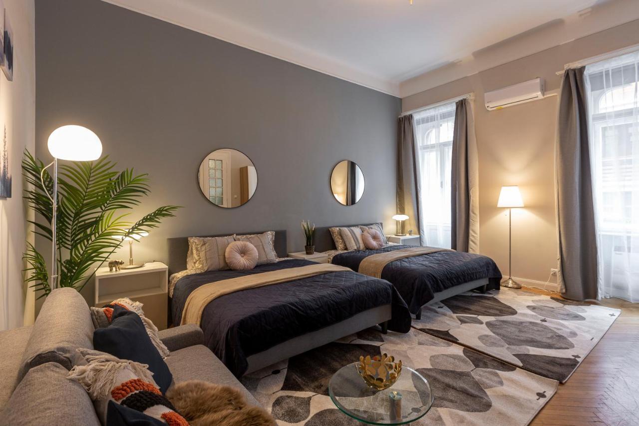 Spacious & Cozy Downtown Apartment With Balcony Budapešť Exteriér fotografie